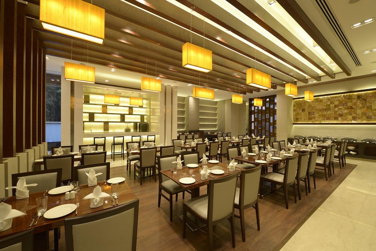Genesis Hotel Near Mumbai Airport Экстерьер фото