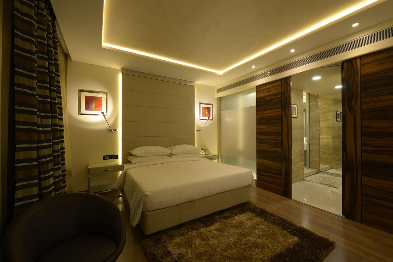 Genesis Hotel Near Mumbai Airport Экстерьер фото